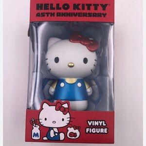 HELLO KITTY 45th Anniversary Collectable Vinyl Figure Sanrio Loot Crate 2019 NEW